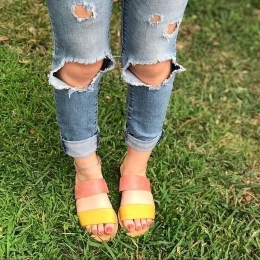 NEW -COLORFUL SLIDE SANDALS-NEW-SIZE: 8 1/2